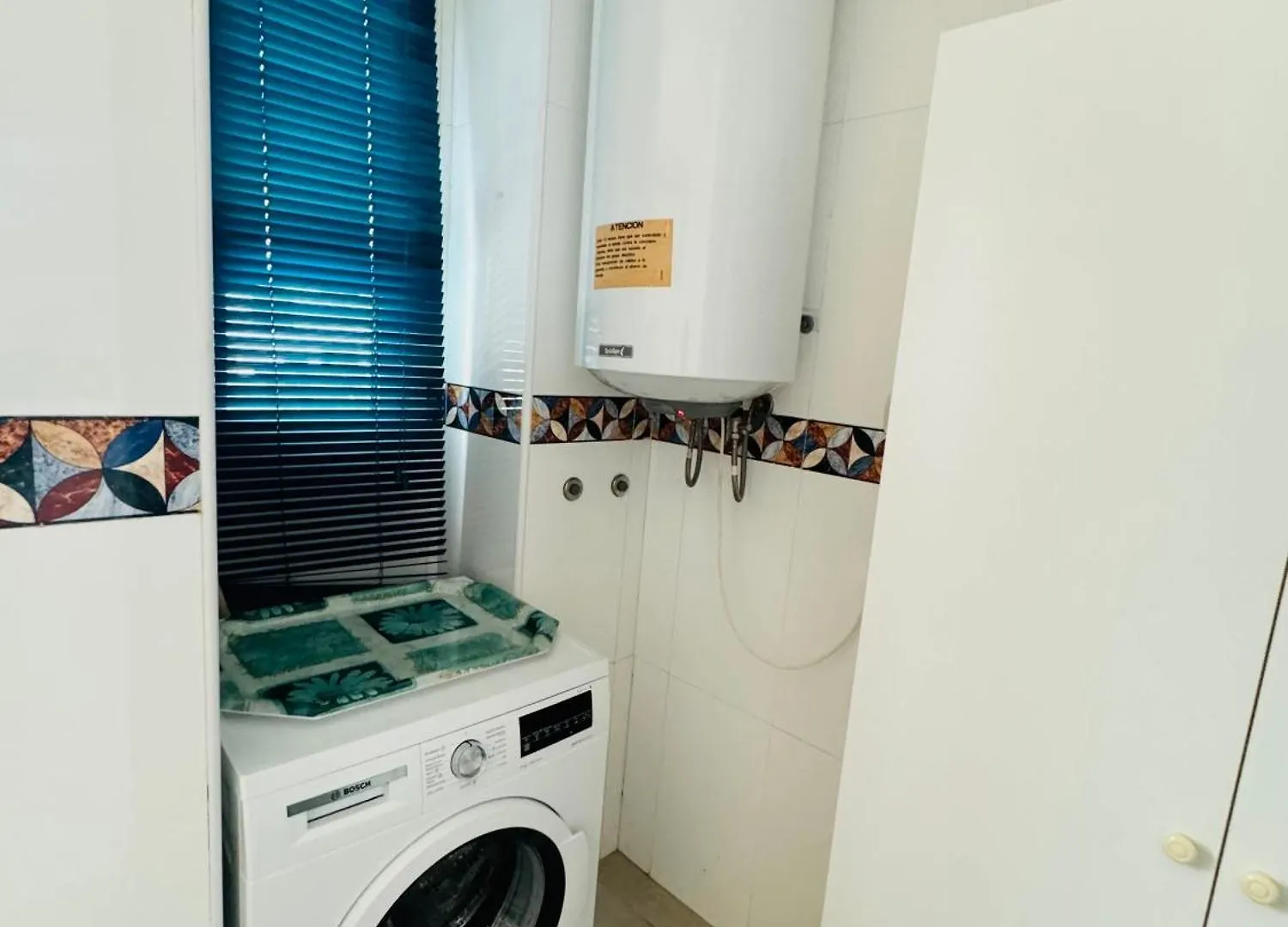 2 Dorm 2 Banos En Primera Linea En Playa Esmeralda Marbella