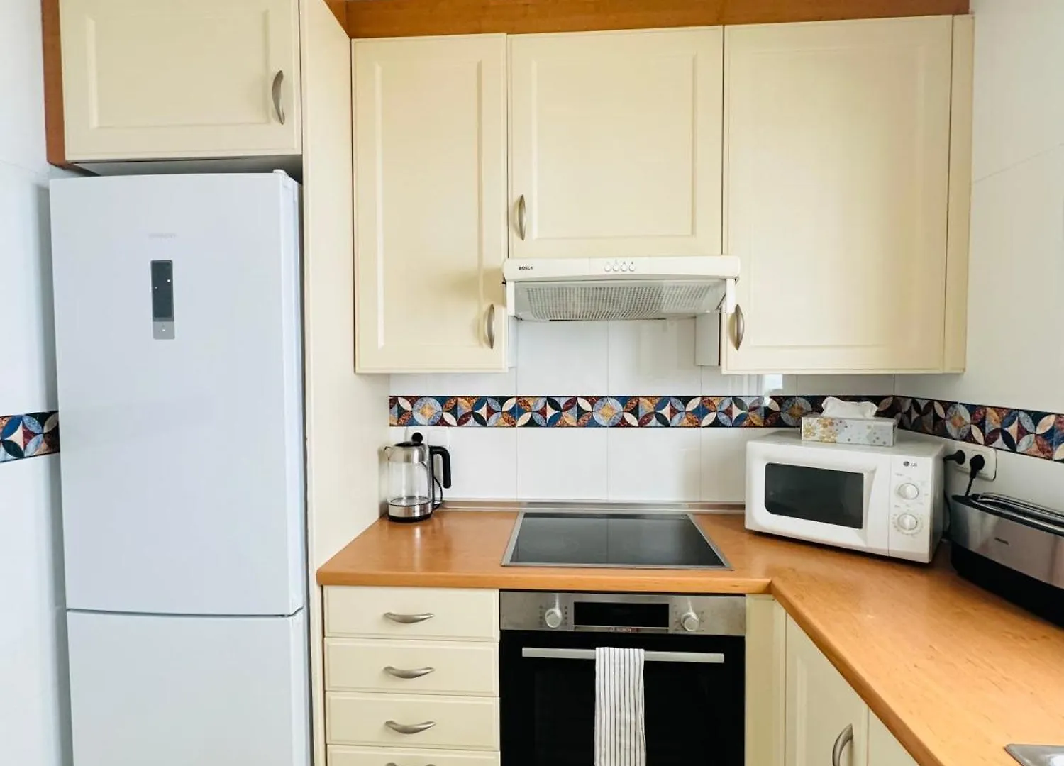 2 Dorm 2 Banos En Primera Linea En Playa Esmeralda Marbella Spain